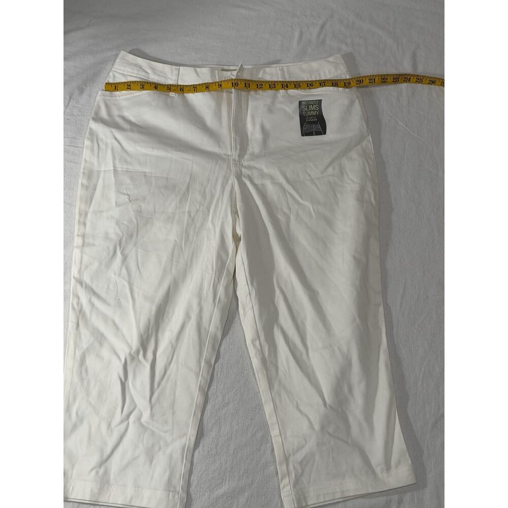 St. John's Bay White Capri Pants Twill Straight Leg Stretch Women Tall NEW - Picture 2 of 7